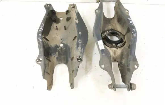 Mercedes-Benz GLC X253 C253 Rear control arm 2053522000 2053500341