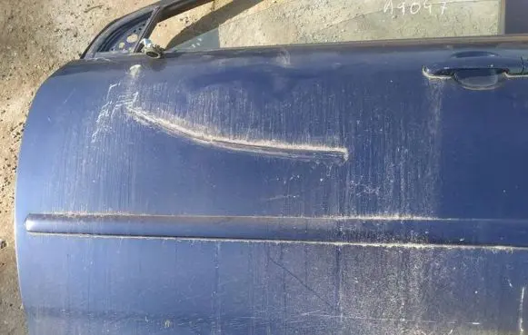 Toyota Corolla E120 E130 Front door trim (molding) 