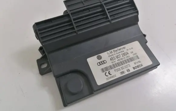 Audi A8 S8 D3 4E Voltage converter/converter module 4E0907280A