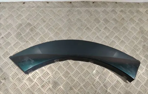 Mitsubishi Pajero Rear fender molding trim 7407A098
