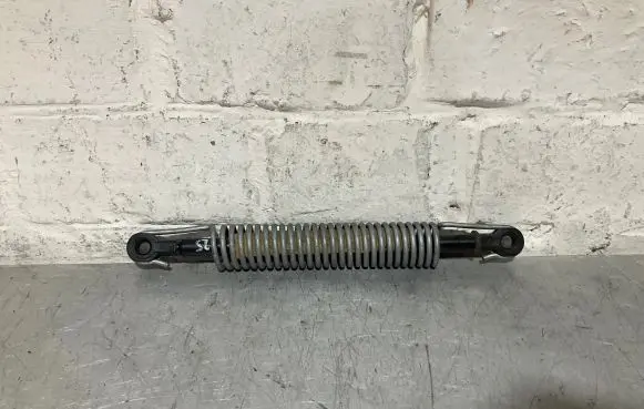 BMW 5 E60 E61 Tailgate/trunk/boot tension spring 7141490