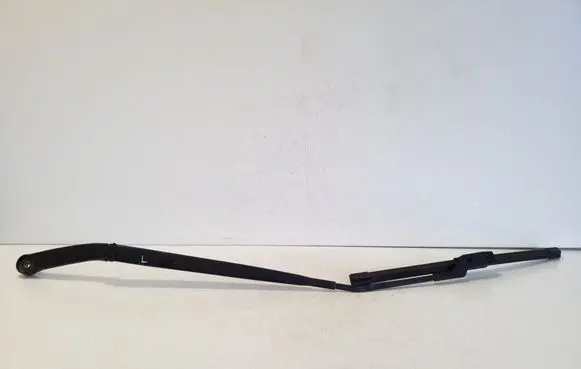 Front wiper blade arm