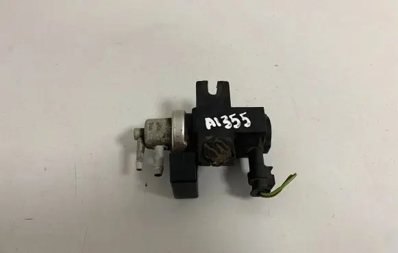 Mercedes-Benz Vito Viano W639 Turbo solenoid valve A0041539328 70026200 05T062