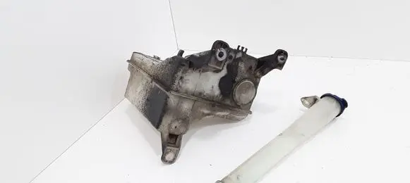 KIA Sorento Windshield washer fluid reservoir/tank 986103E100
