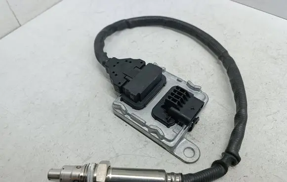 Mercedes-Benz E W213 Lambda probe sensor A0009058011 A3C0630050001 0009058011