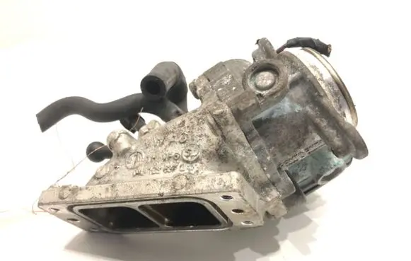 Volkswagen Golf VII Engine shut-off valve 04L128063P