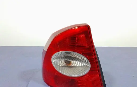 Ford Focus C-MAX Rear/tail lights 5M5113405B