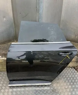 Rear door