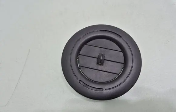 Dodge Grand Caravan Air vent grill in roof 