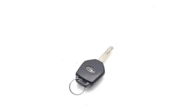 Subaru Legacy Ignition key/card 