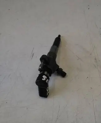 Ford Focus Fuel injector 9802448680