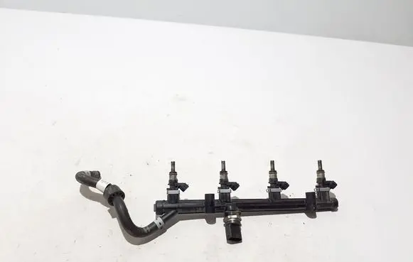 Audi A5 Fuel main line pipe 06K133681C
