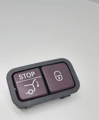 Mercedes-Benz C W205 Tailgate/boot open switch button 2128210551 32132103