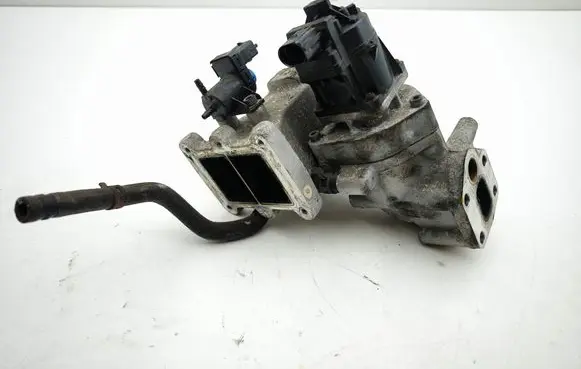 Opel Antara EGR valve 96868923