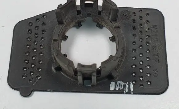 Opel Vectra C Rear parking sensor holder (PDC) 