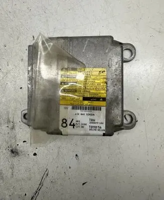 Toyota Avensis T250 Airbag control unit/module 8917005120 208623102