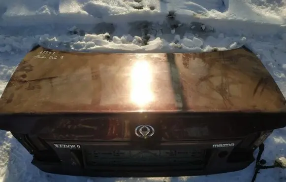 Mazda Xedos 9 Tailgate/trunk/boot lid vysninis