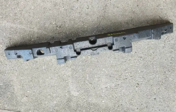 Nissan Qashqai Front bumper foam support bar 62090BR00A