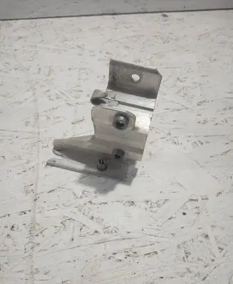 BMW 2 F22 F23 Radiator mount bracket 7245796