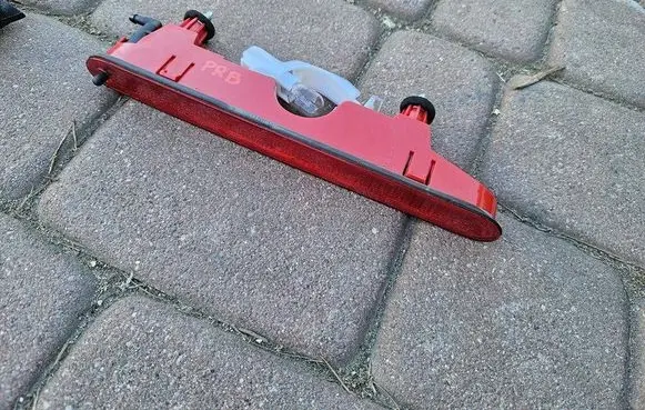 Citroen Berlingo Third/center stoplight 9682830180