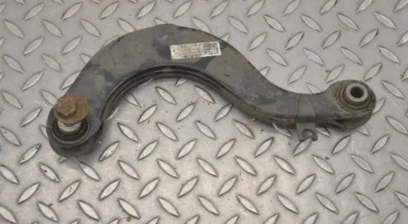 Rear upper control arm/wishbone