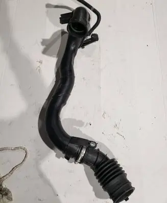 Ford Ecosport Air intake hose/pipe JX619R504CA JX619C623CC