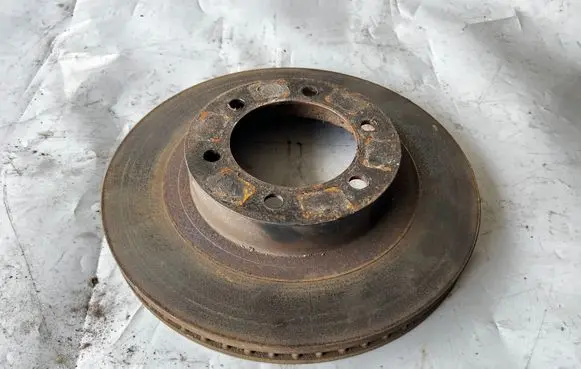 Toyota Land Cruiser (J120) Front brake disc