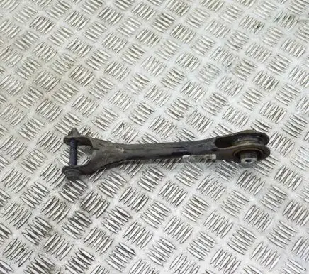Tesla Model 3 Rear upper control arm/wishbone 104442700C