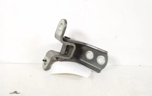 Toyota Corolla E120 E130 Front door upper hinge 68720-02040