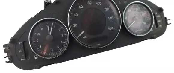 Mercedes-Benz CLS C219 Speedometer (instrument cluster) A2195403811