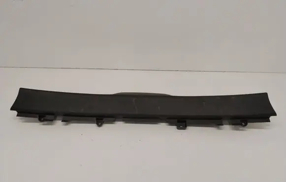 Volvo S90, V90 Bottom trim 31426202