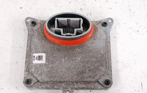 Buick Encore I Headlight ballast module Xenon 00158765 00158764
