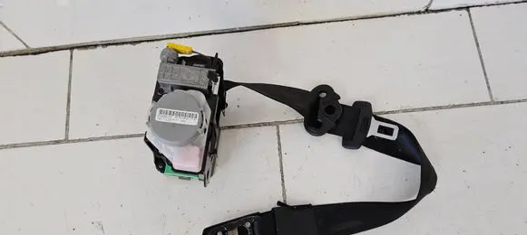 Audi Q5 SQ5 Front seatbelt 3066322 071AD8L1ZT 306226399G48