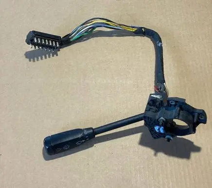Mercedes-Benz E W124 Indicator stalk 124545062 01910965