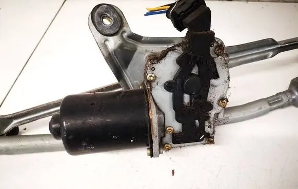 Volvo V70 Wiper motor 470983 09151848