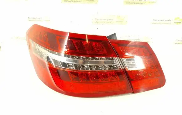 Mercedes-Benz E W212 Rear/tail lights 2129060558 2129060158