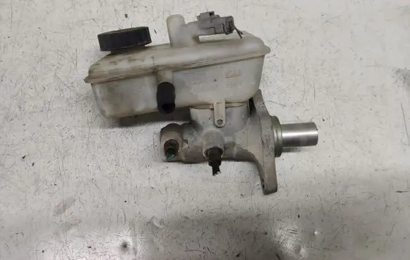 Renault Laguna II Master brake cylinder