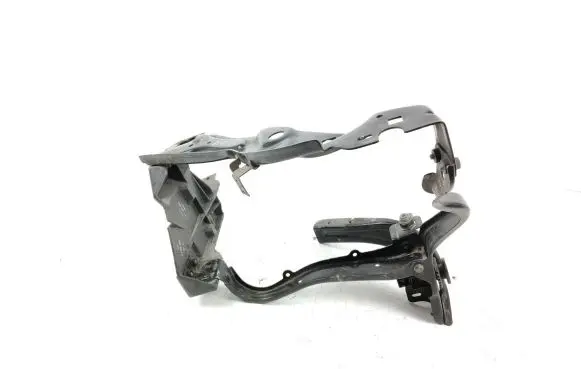Headlight/headlamp mounting bracket