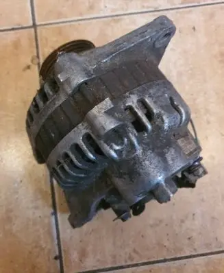 Mazda 626 Generator/alternator A2T05892 F8B113300B 70A9207