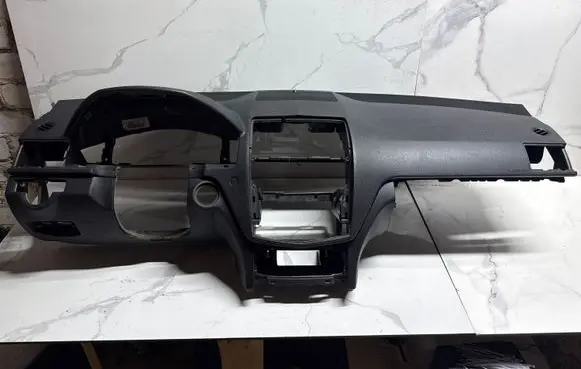 Mercedes-Benz C W204 Dashboard 0000132451