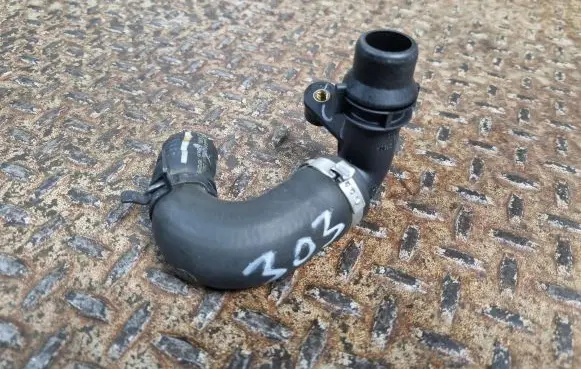 Mercedes-Benz A W177 Engine coolant pipe/hose A6082000600