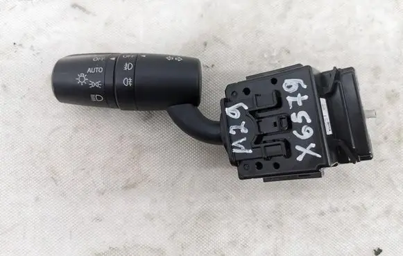 Mazda CX-3 Light switch DA6DB