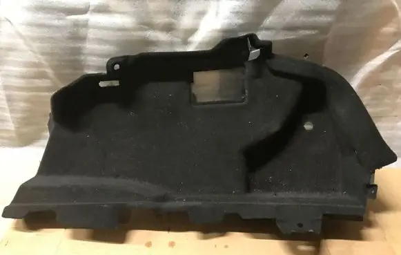 Maserati Ghibli Trunk/boot lower side trim panel 6700715270