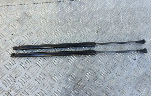 Nissan Pulsar Tailgate strut PU7647