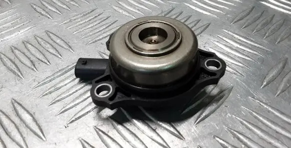 Mercedes-Benz CLS C219 Valve oil control A2720510177