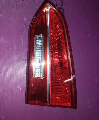 Hyundai Santa Fe Tailgate rear/tail lights 924062W0