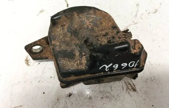 Vacuum air tank