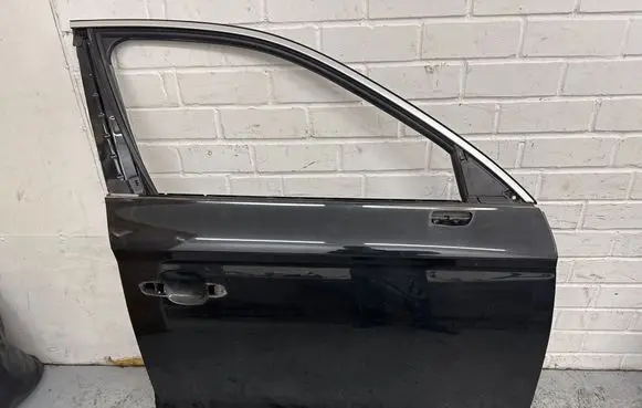 Audi Q5 SQ5 Front door