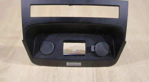 KIA Sorento Cigarette lighter trim 847302p000