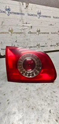Volkswagen PASSAT B6 Tailgate rear/tail lights 3C9945093